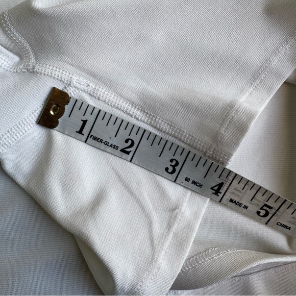 Outdoor Voices Court Skort 4.5” | Size: Medium | Excellent Condition - Picture 7 of 9